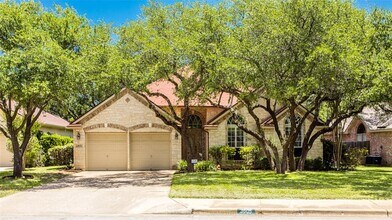 3605 Bayton Dr in Austin, TX - Building Photo - Building Photo
