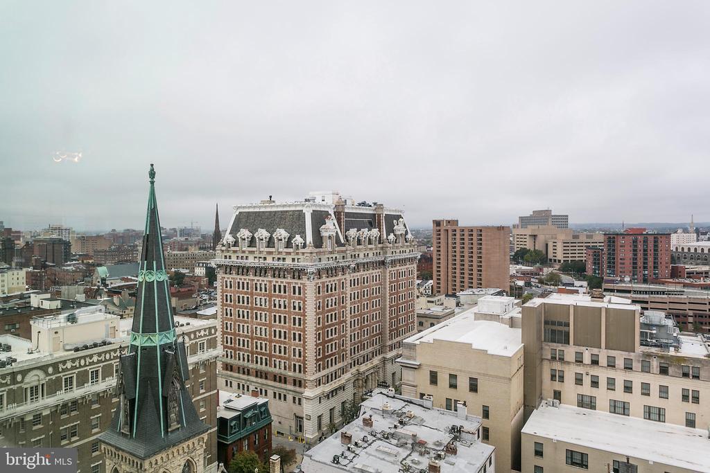 1101 St Paul St in Baltimore, MD - Building Photo