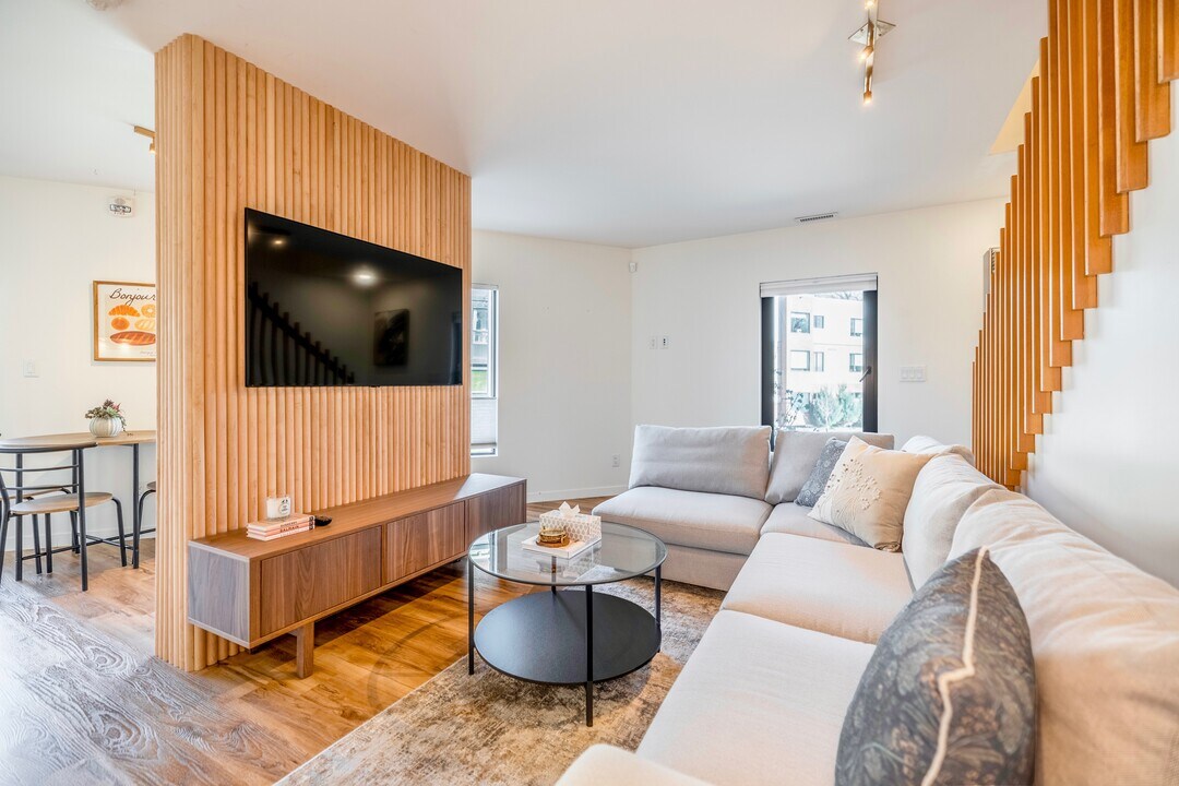 234 Wellington Cres in Winnipeg, MB - Building Photo