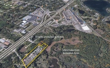 Starlight Mobile Home Park in Brighton, MI - Building Photo - Interior Photo