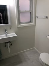 10647 Sherman Grove Ave in Los Angeles, CA - Foto de edificio - Building Photo