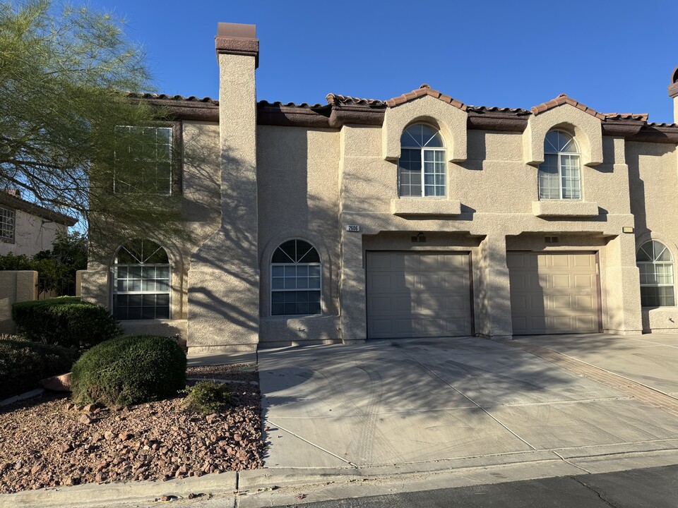 2606 Autumn Blaze Ave in Henderson, NV - Building Photo