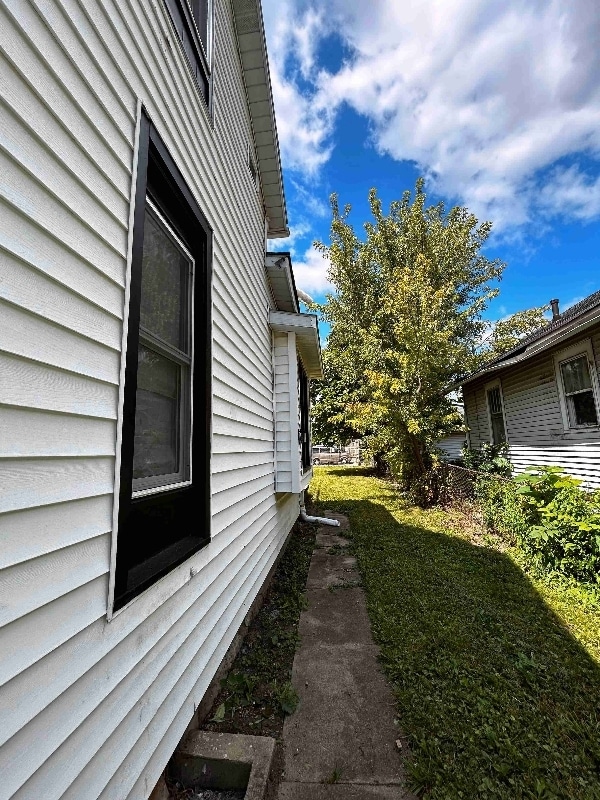 216 E 13th St in Muncie, IN - Building Photo - Building Photo
