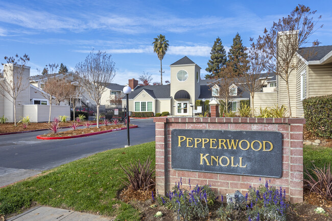 Pepperwood Knoll Apartments photo'