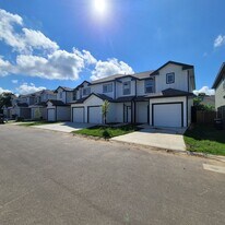 9918 Hazy Bend in San Antonio, TX - Building Photo