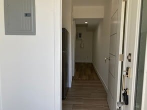 16551 Vine Ter in Los Angeles, CA - Building Photo - Building Photo