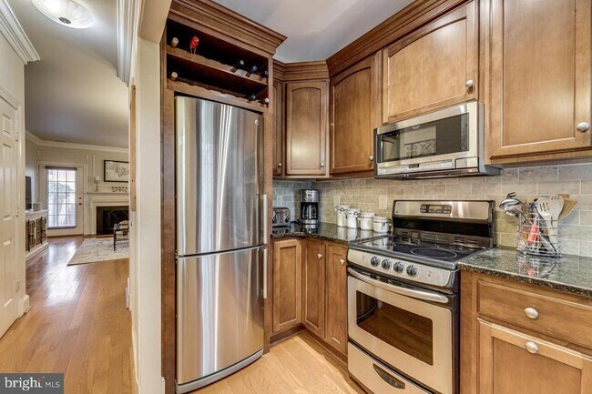 519 Tobacco Quay in Alexandria, VA - Building Photo - Building Photo