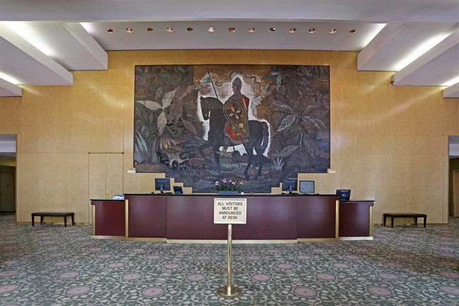 Normandie Court in New York, NY - Building Photo - Lobby