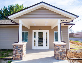 Sage Creek Apartments in Aurora, CO - Foto de edificio - Building Photo