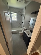 519 W 65th Pl in Chicago, IL - Building Photo - Building Photo