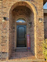 103 Shadow Mountain Dr in Del Rio, TX - Building Photo