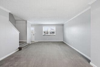 1876 Northwest Blvd in Columbus, OH - Building Photo - Building Photo