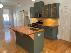 58 Tracy St in Buffalo, NY - Building Photo - Building Photo