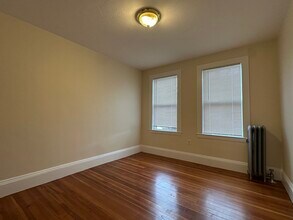 56 Prentiss St in Watertown, MA - Building Photo - Building Photo