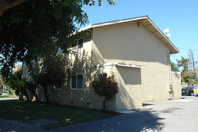 791 Farm Dr in San Jose, CA - Building Photo - Building Photo