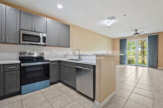 4649 SW 75th Way in Davie, FL - Building Photo - Building Photo