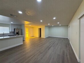 4905 Goucher Ln in Orlando, FL - Building Photo - Building Photo