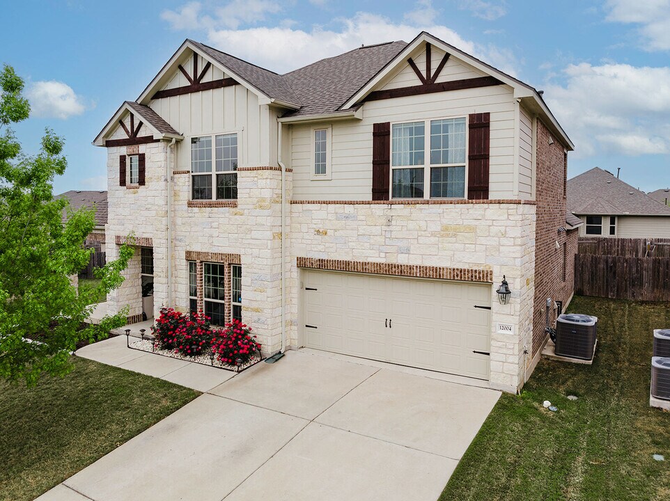 12004 Manarola Cove in Austin, TX - Building Photo