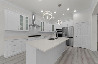 3033 Stonegate Falls Dr in Land O Lakes, FL - Building Photo - Building Photo