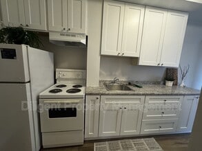 451 Water St in Peterborough, ON - Building Photo - Building Photo