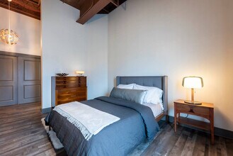 350 East Ave, Unit SI ID1094660P in Rochester, NY - Foto de edificio - Building Photo