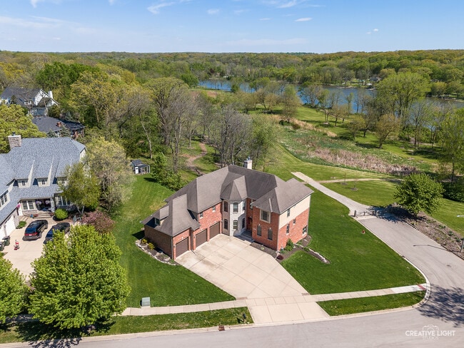 104 Bruell St in Yorkville, IL - Building Photo - Building Photo