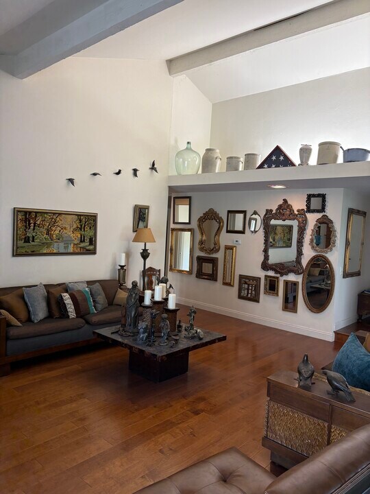 26896 Via Grande in Mission Viejo, CA - Building Photo