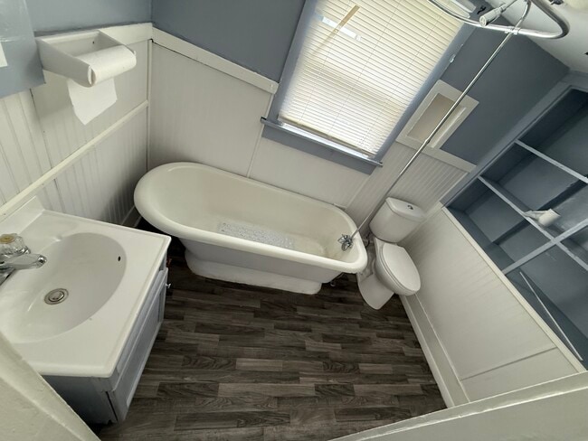 319 S Ashby Ave in Chanute, KS - Building Photo - Building Photo