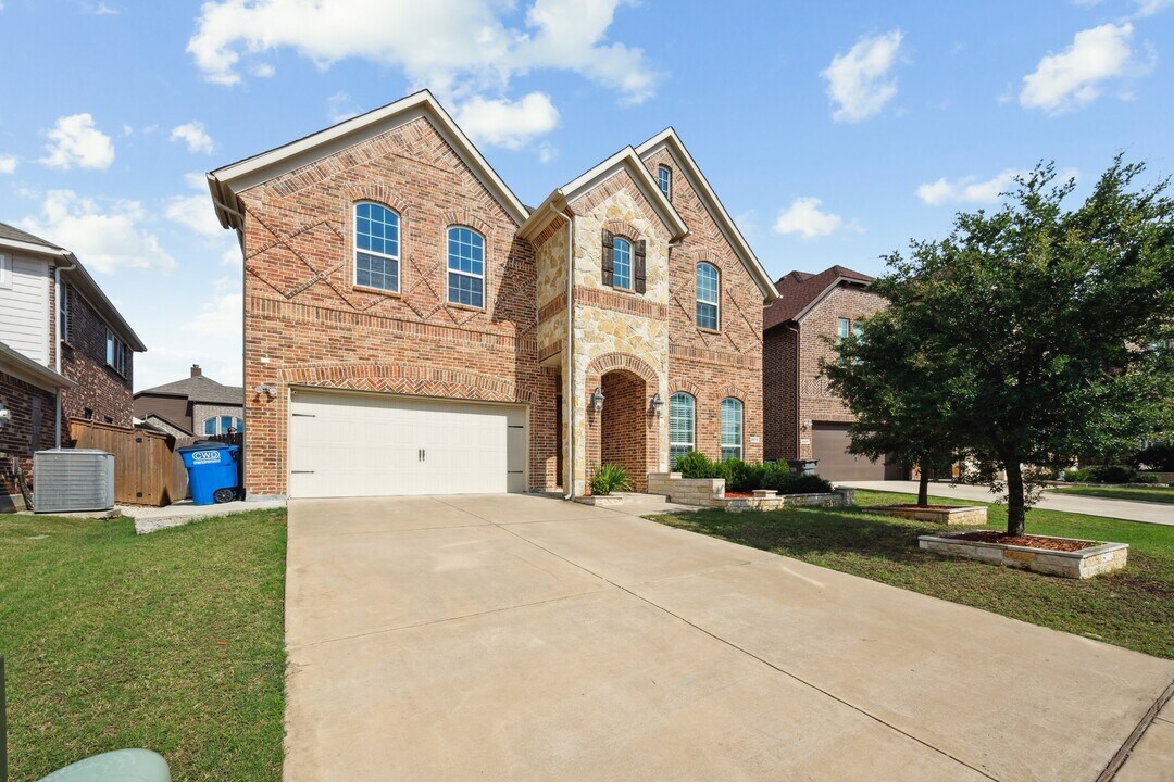2909 Dockside in Little Elm, TX - Building Photo