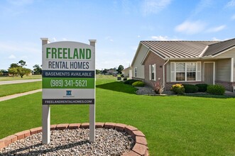 Freeland Rental Homes - Freeland/Bay City, MI in Freeland, MI - Building Photo - Building Photo