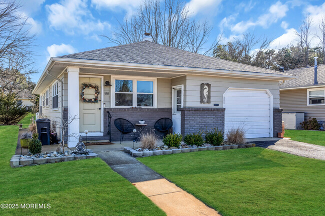 property at 88 Guadeloupe Dr