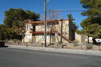 A 1 Apartments in Las Vegas, NV - Building Photo - Building Photo