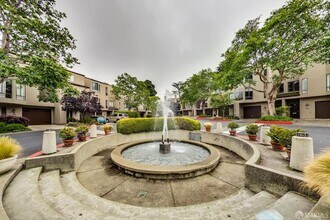 208 N Lake Merced Hills in San Francisco, CA - Building Photo - Building Photo