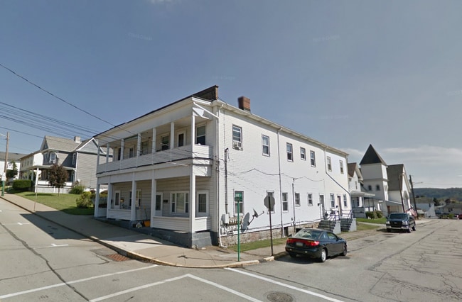 300 Broad Ave in North Belle Vernon, PA - Building Photo - Building Photo