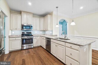 5358 Red Mulberry Wy in Frederick, MD - Building Photo - Building Photo