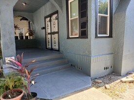 340 Golfair Blvd in Jacksonville, FL - Building Photo