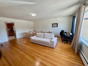 1465 N Northwest Hwy in Park Ridge, IL - Building Photo - Building Photo