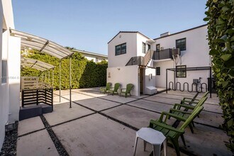 7910 Byron Ave in Miami Beach, FL - Building Photo - Building Photo