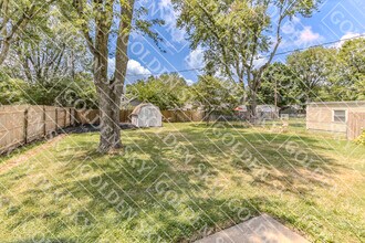 619 N Shellbark Rd in Muncie, IN - Building Photo - Building Photo