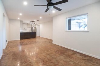 1301 Clearfield Dr in Austin, TX - Building Photo - Building Photo