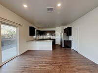 644 W Hackamore Ave in Gilbert, AZ - Building Photo - Building Photo