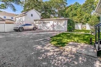 1515 E Lakeview Ave in Pensacola, FL - Foto de edificio - Building Photo