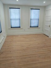 2814 Weeks Ave in Oceanside, NY - Building Photo - Building Photo