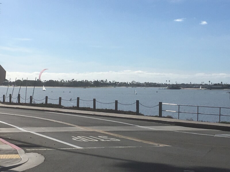 3728 Ingraham St in San Diego, CA - Foto de edificio