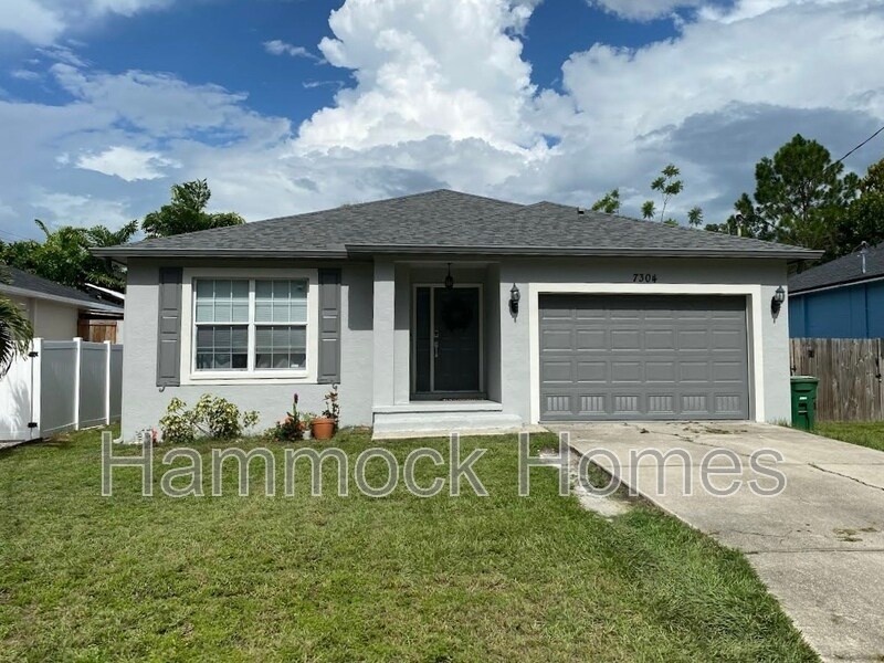 7304 S West Shore Blvd in Tampa, FL - Building Photo