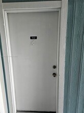 19760 SW 103rd Ct in Cutler Bay, FL - Building Photo - Building Photo