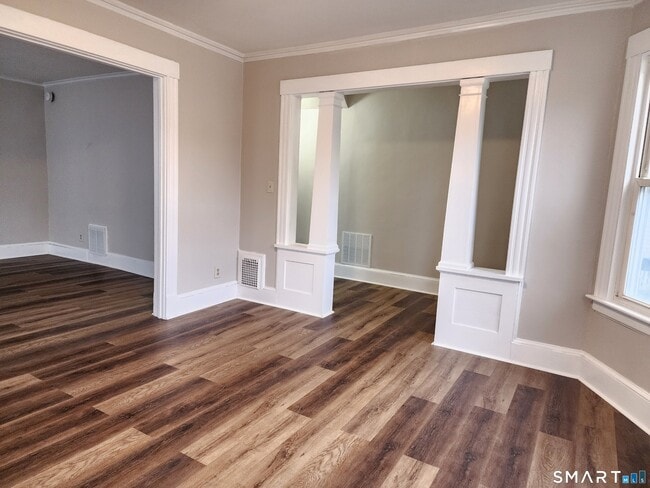 402 Park St in New Britain, CT - Building Photo - Building Photo