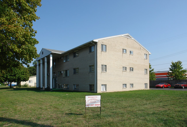 Lee Apartments