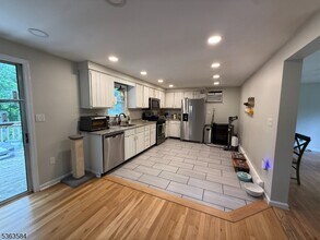 7 Paddock Ave in Highland Lakes, NJ - Building Photo - Building Photo