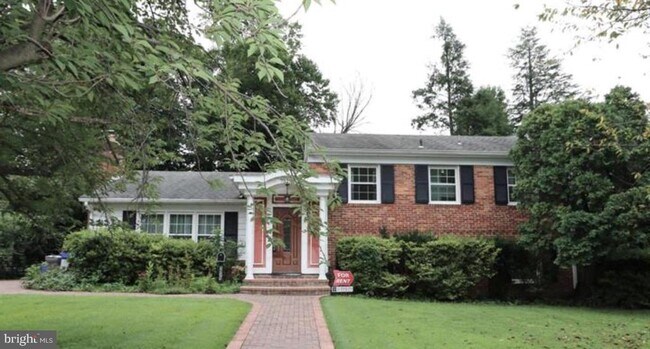 property at 7529 Cayuga Ave